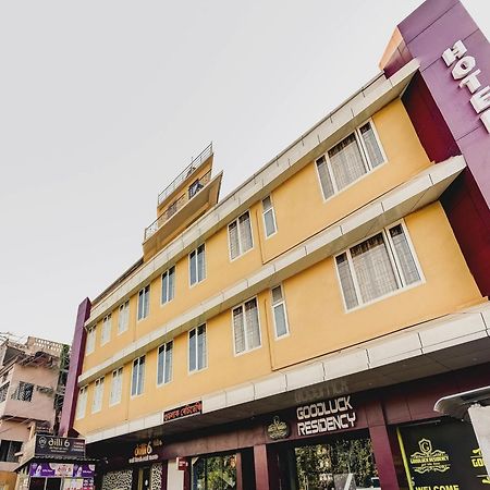 Capital O Good Luck Residency Hotel Dispur Exteriér fotografie